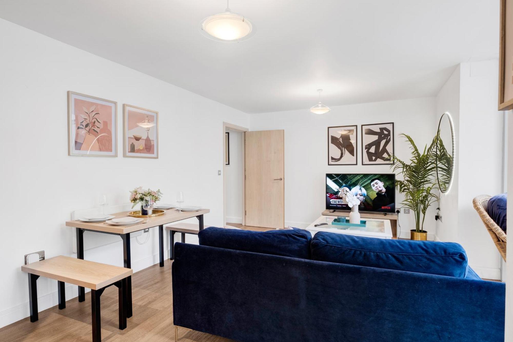 Ultra Stylish 2 Bedroom Apt Centrally Located เบอร์มิงแฮม ภายนอก รูปภาพ